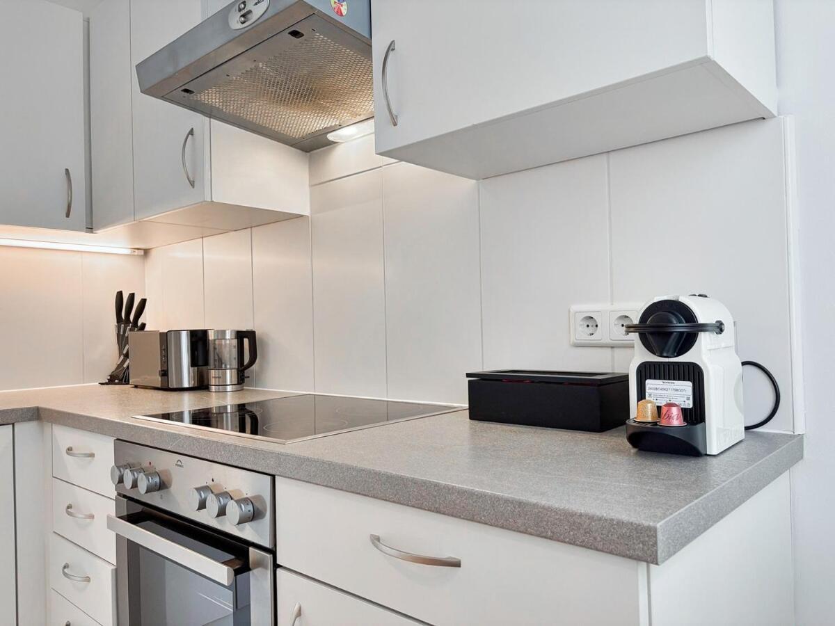 Apartamento Bright - 3br - Fast Wifi - At Bus And Tram Station *