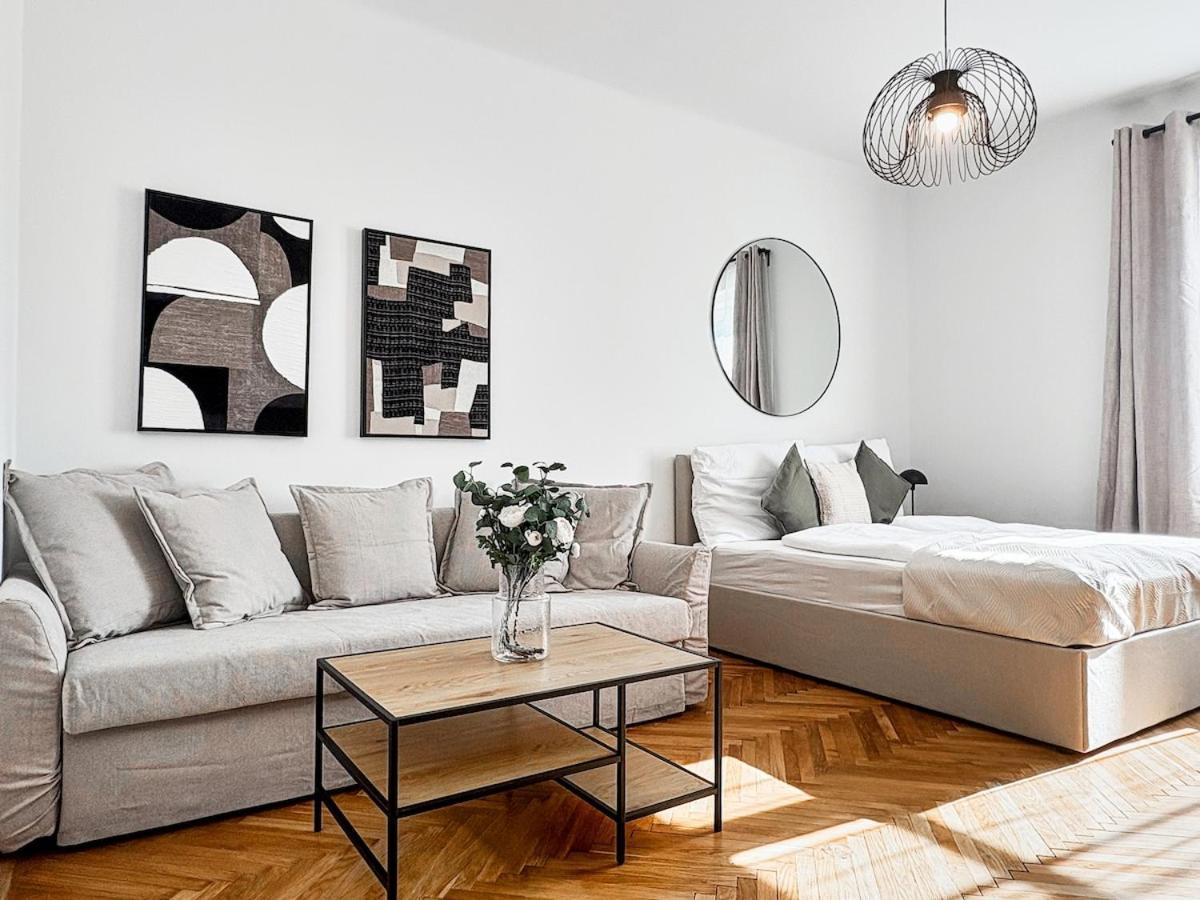 Apartamento Bright - 3br - Fast Wifi - At Bus And Tram Station